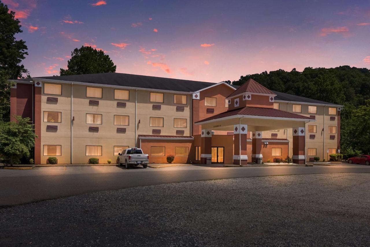 Best Western Logan Inn Chapmanville Luaran gambar